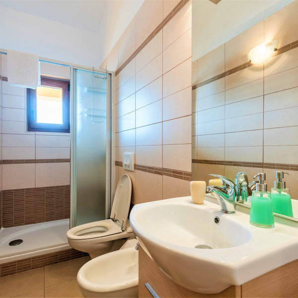 Bathroom / WC, Insula Aurea Apartments, Insula Aurea Apartments, Klimno, Krk Island (Croatia) - direct contact with the owner Dobrinj
